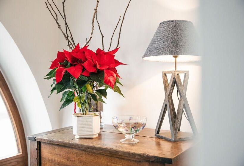 فندق Arlen Lodge