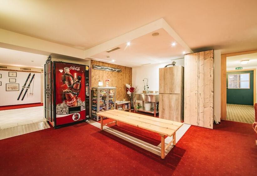 فندق Arlen Lodge