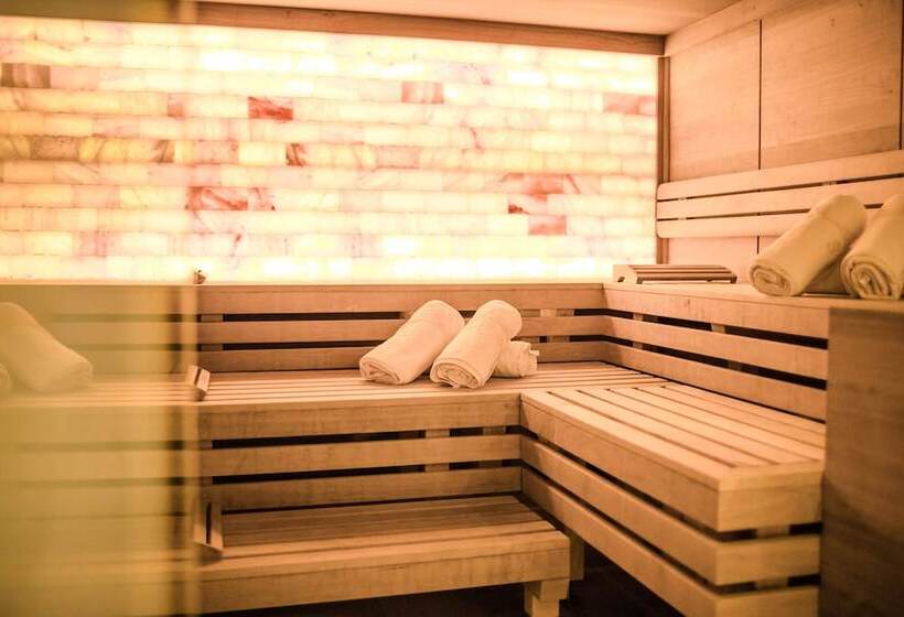 فندق Arlen Lodge