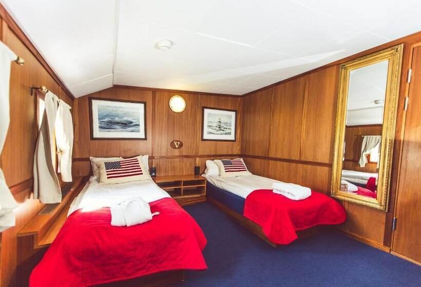 ホテル Barken Viking