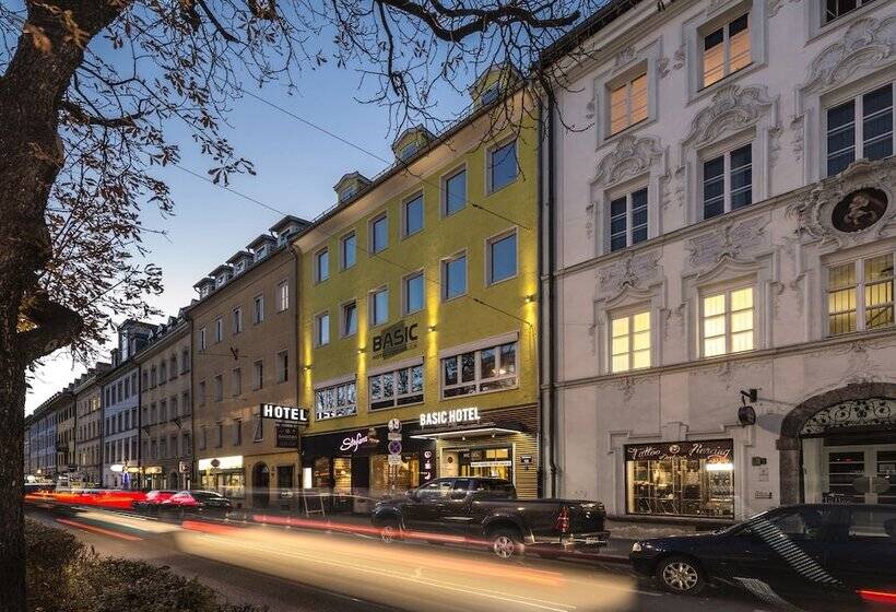 Basic Hotel Innsbruck