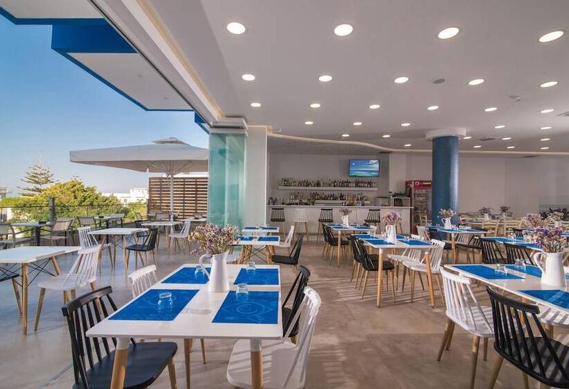 Отель Belvedere Village