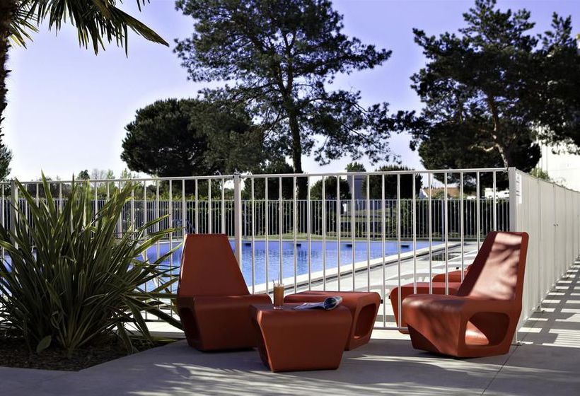 هتل Sure  Bordeaux Aeroport