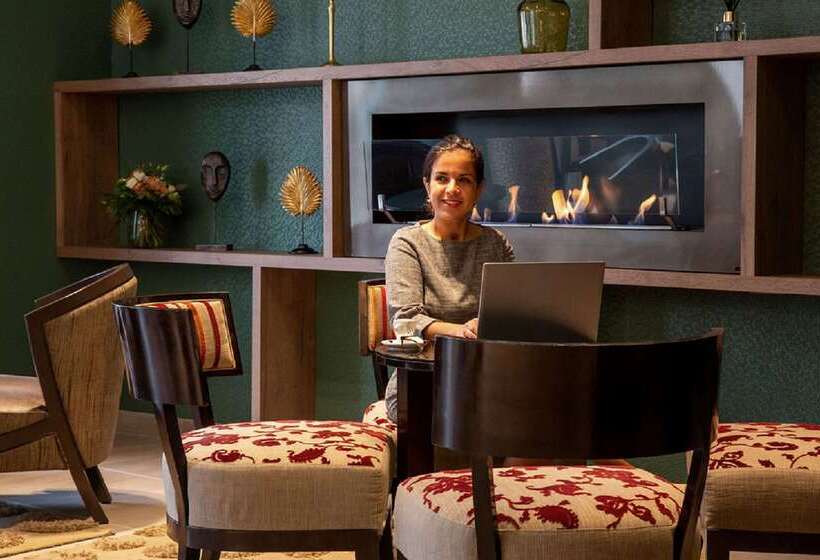 酒店 Best Western Plus Hôtel Belfort Centre Gare