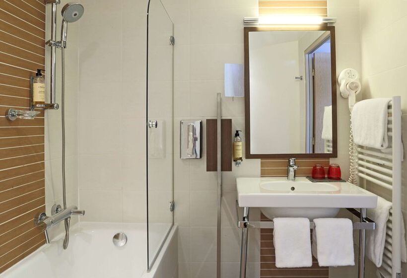 هتل Best Western Plus Hôtel La Joliette