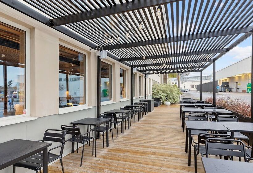 בית מלון כפרי Best Western Plus Sthlm Bromma