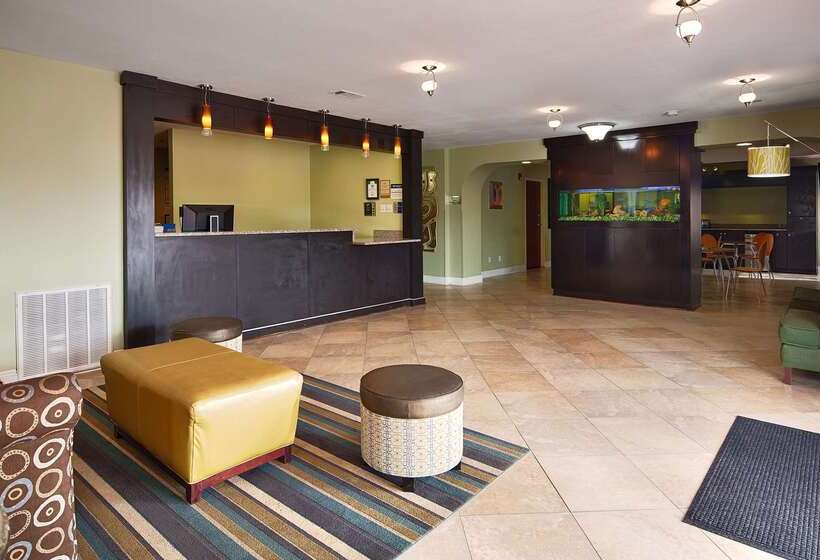 فندق Best Western Zachary Inn