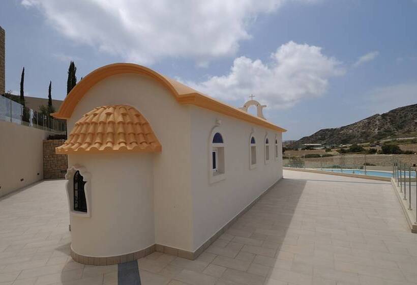 هتل Blue Lagoon Village   All Inclusive