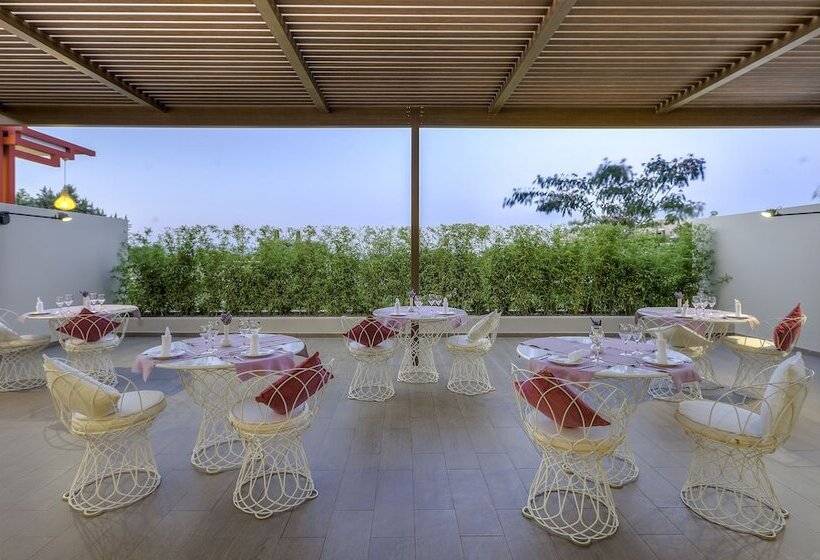 هتل Blue Lagoon Village   All Inclusive