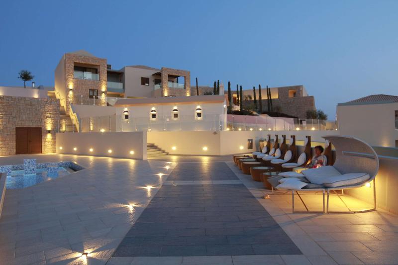 Отель Blue Lagoon Village   All Inclusive