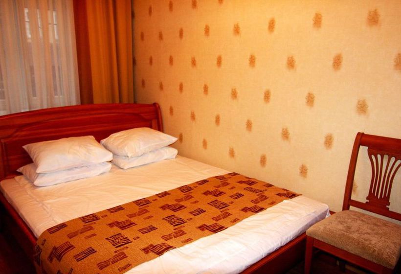 فندق By The Hermitage