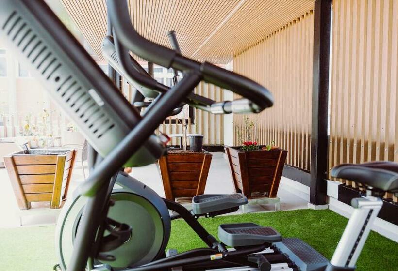 هتل Catalina Plaza Sostenible