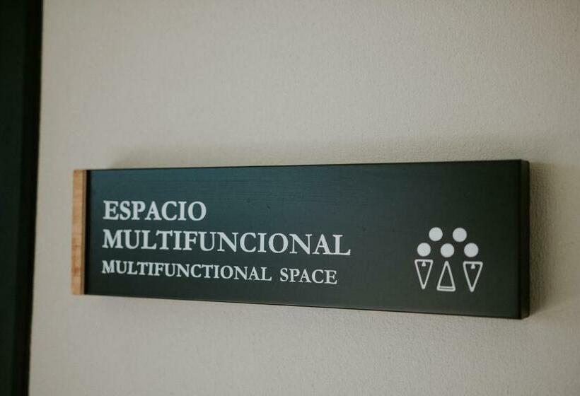 هتل Catalina Plaza Sostenible