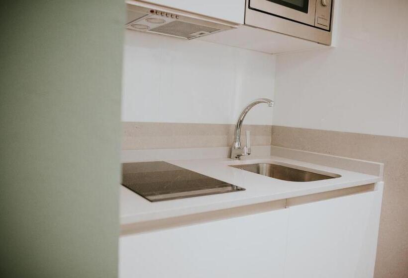 هتل Catalina Plaza Sostenible