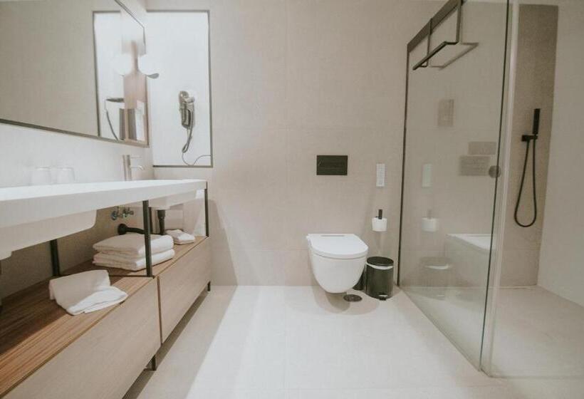 هتل Catalina Plaza Sostenible