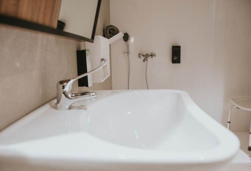 هتل Catalina Plaza Sostenible