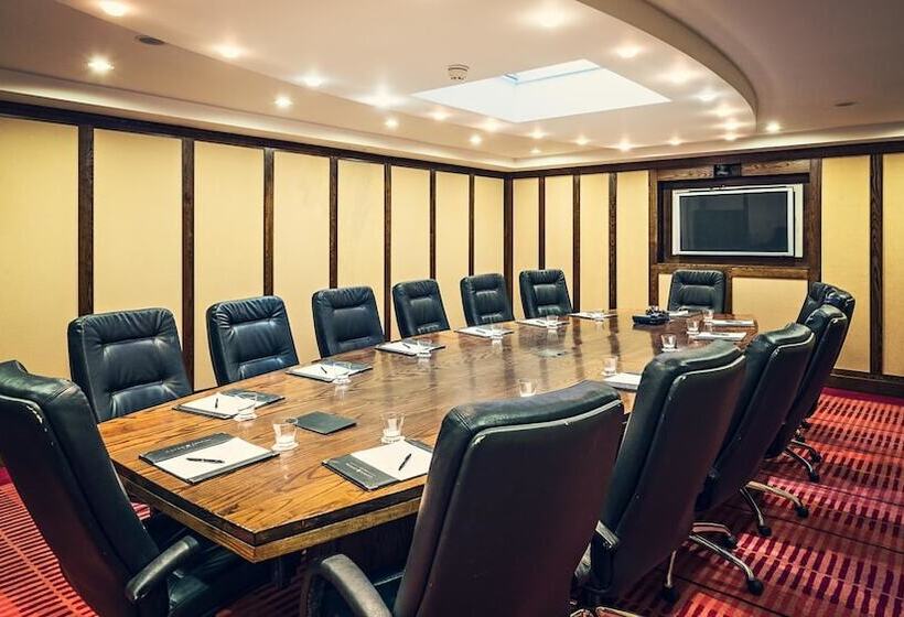 酒店 Cavan Crystal