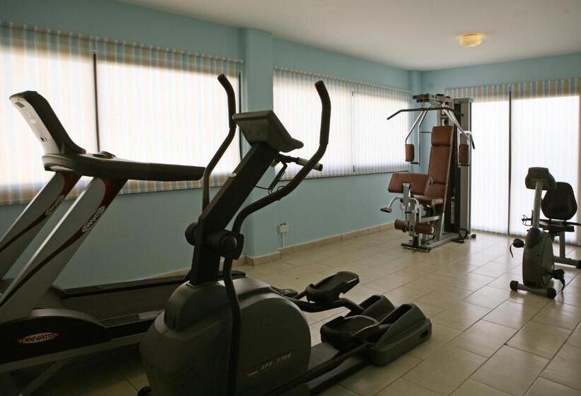 בית מלון כפרי Club Aphrodite