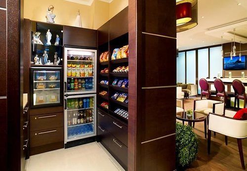 ホテル Courtyard By Marriott Kazan Kremlin