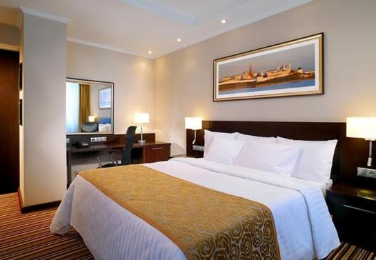 ホテル Courtyard By Marriott Kazan Kremlin