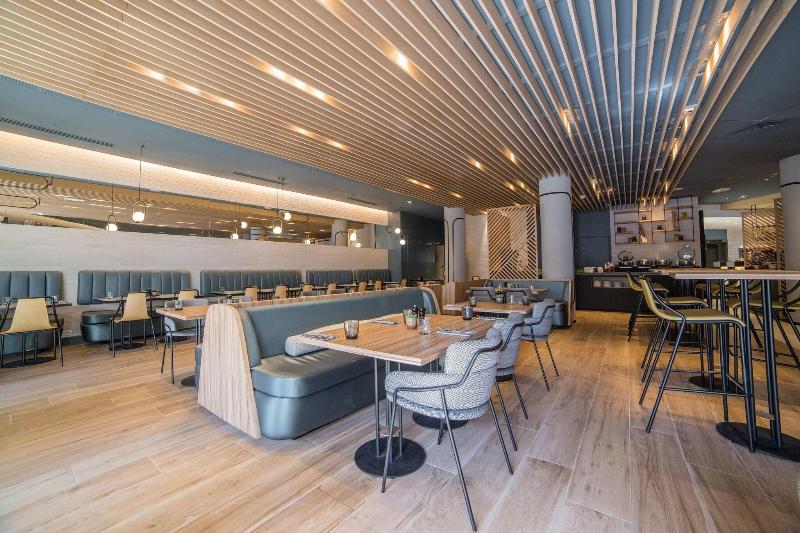 فندق Courtyard By Marriott Paris Arcueil