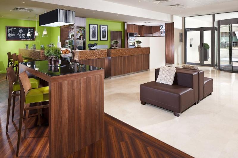 فندق Courtyard By Marriott Paris Arcueil