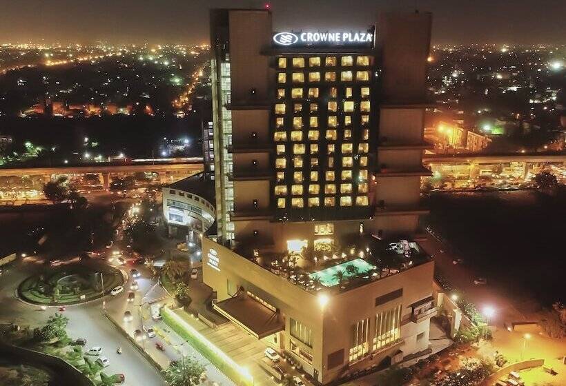 Отель Crowne Plaza New Delhi Rohini, An Ihg
