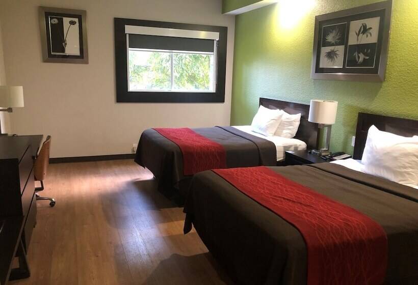 فندق Days Inn & Suites By Wyndham Bonita Springs North Naples