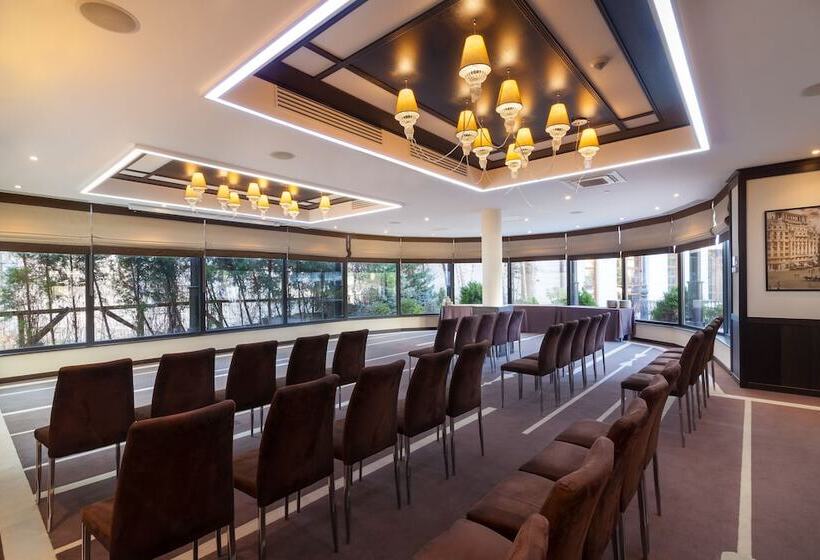 Epoque Hotel   Relais & Chateaux