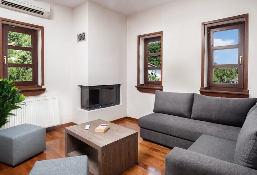 Erofili Hotel And Suites