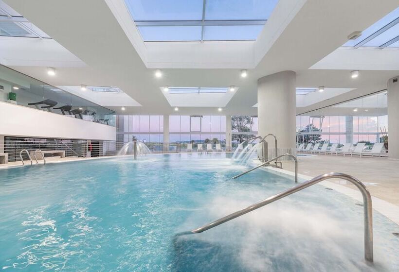 هتل Eurostars Isla De La Toja