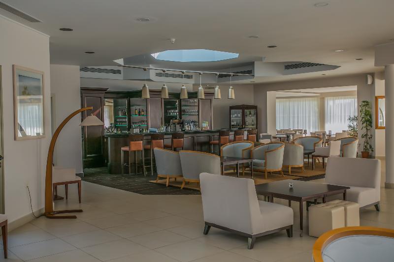 Giannoulis – Almyra Hotel & Village