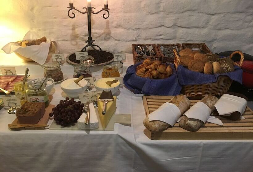 בית מלון כפרי Hellstens Malmgård