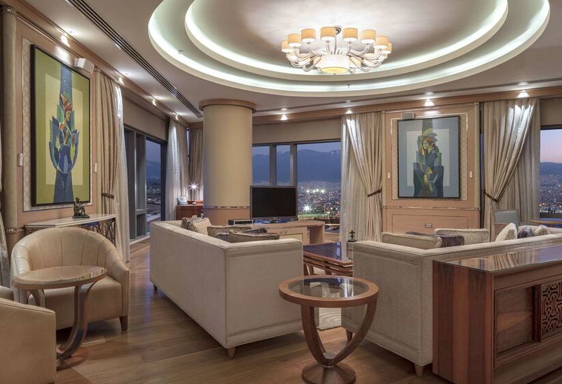 Отель Hilton Bursa Convention Center & Spa