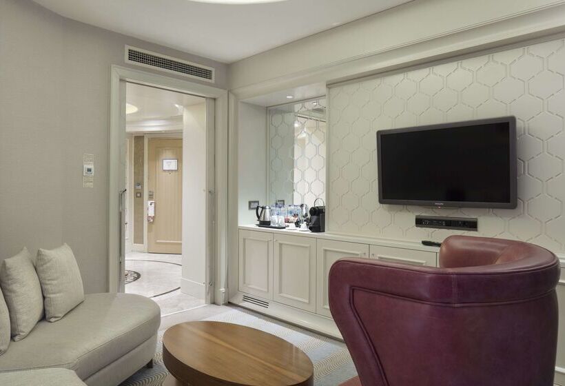 Отель Hilton Bursa Convention Center & Spa