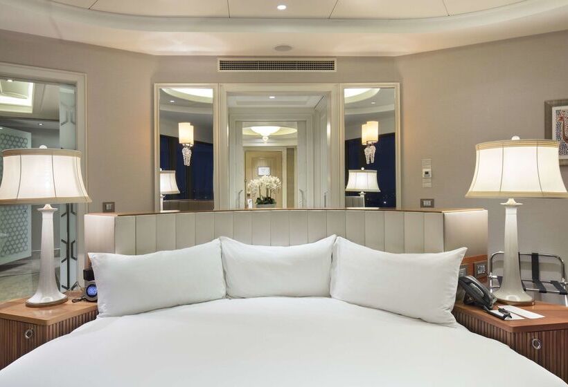 Отель Hilton Bursa Convention Center & Spa