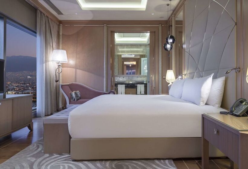 Отель Hilton Bursa Convention Center & Spa
