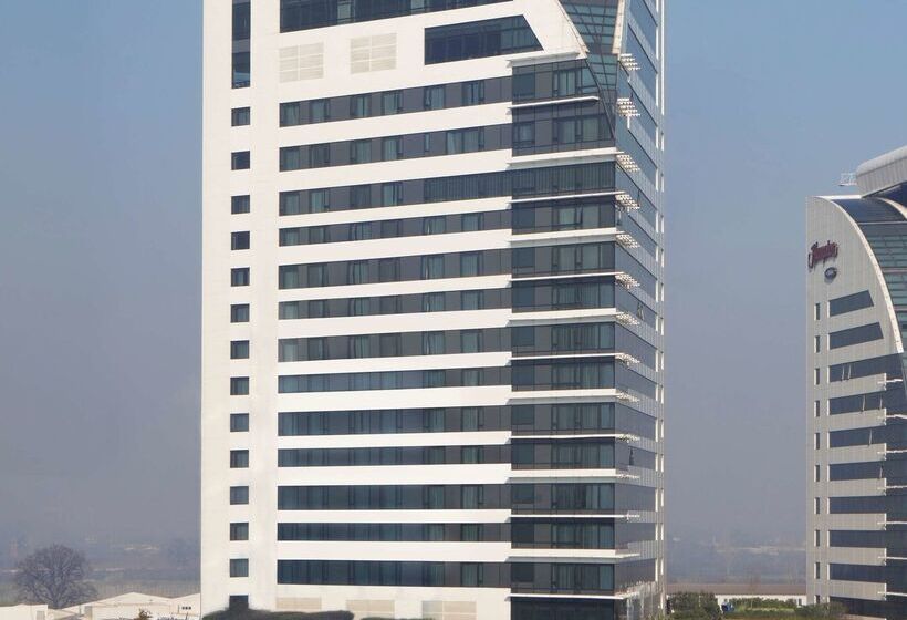 Отель Hilton Bursa Convention Center & Spa