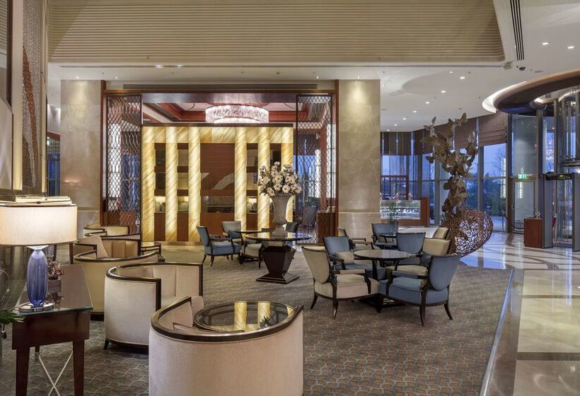 Отель Hilton Bursa Convention Center & Spa