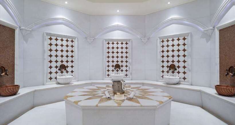 Отель Hilton Bursa Convention Center & Spa