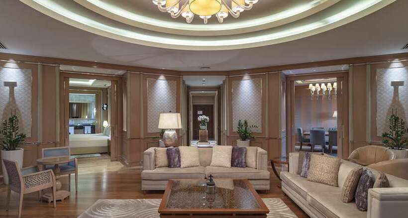 Отель Hilton Bursa Convention Center & Spa