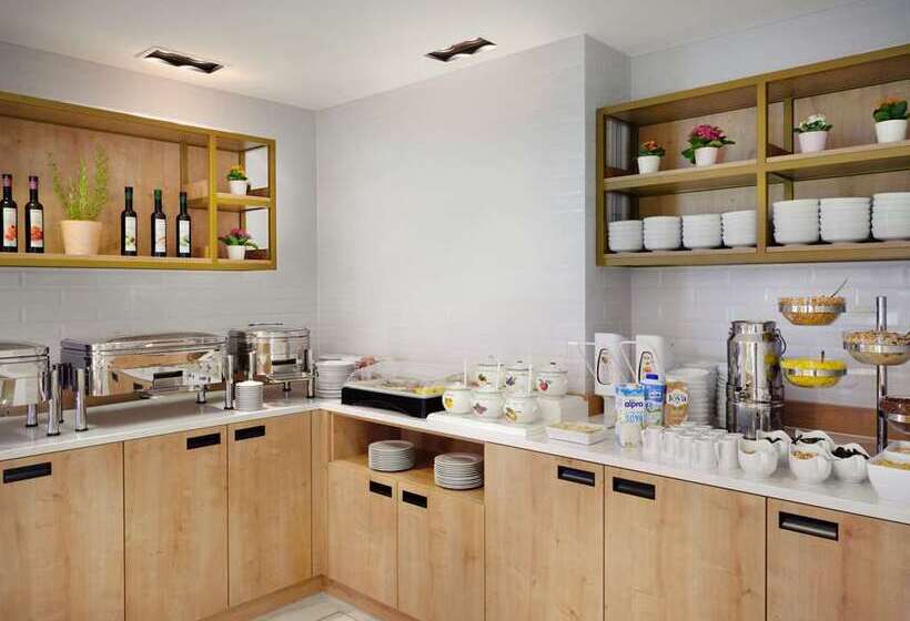 酒店 Hilton Garden Inn Innsbruck Tivoli