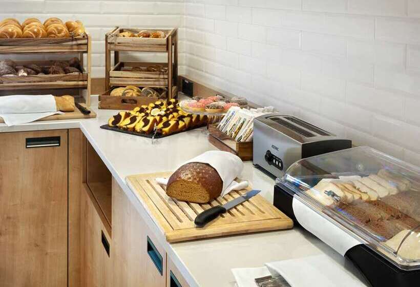 酒店 Hilton Garden Inn Innsbruck Tivoli