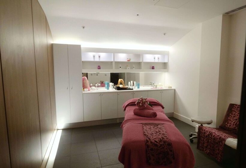 酒店 Hilton London Heathrow Airport Terminal 5