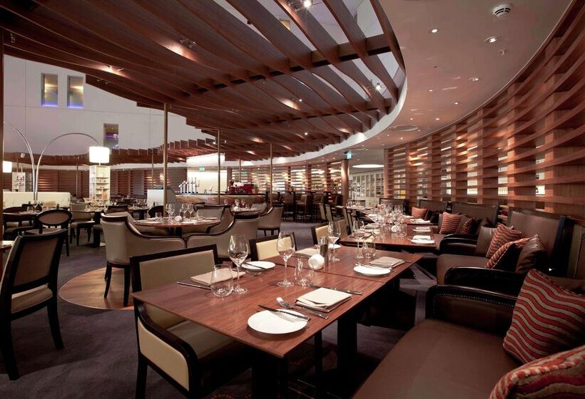 酒店 Hilton London Heathrow Airport Terminal 5