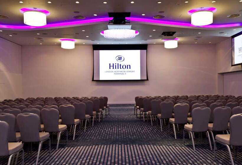 酒店 Hilton London Heathrow Airport Terminal 5