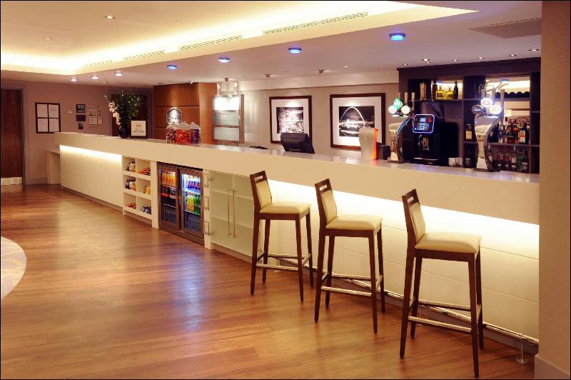酒店 Hilton London Heathrow Airport Terminal 5