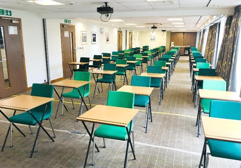 호텔 Holiday Inn Bristol City Centre, An Ihg