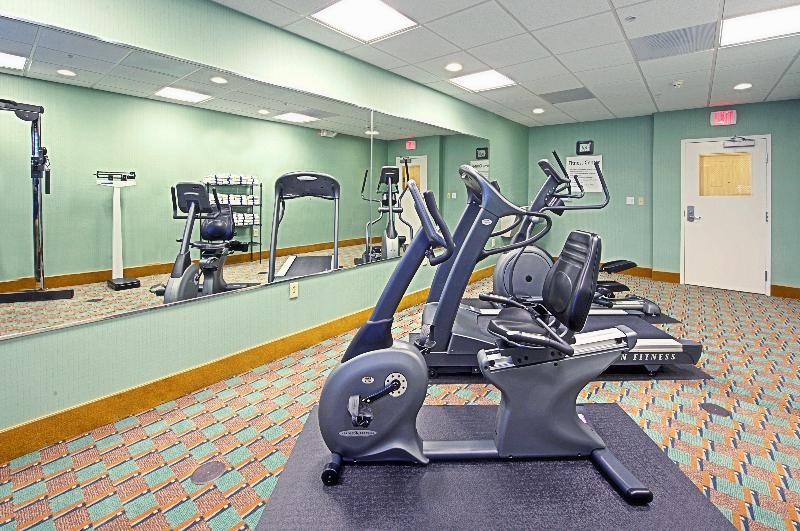 Отель Holiday Inn Express & Suites Tucson, An Ihg