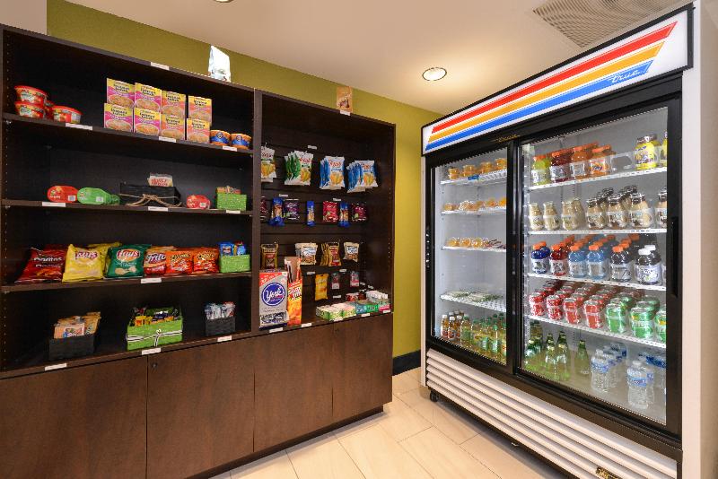 ホテル Holiday Inn Express & Suites Raleigh Ne   Medical Ctr Area, An Ihg